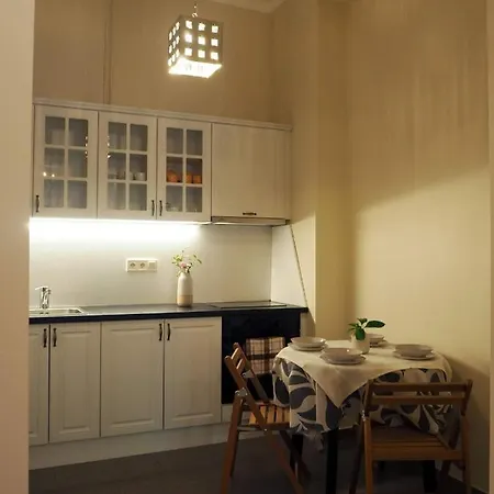Downtown Jewel Apartament Kawala