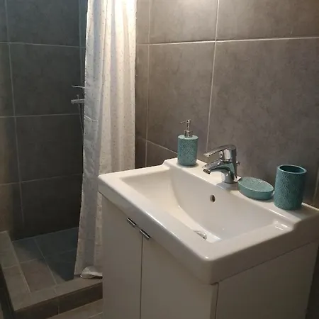 Downtown Jewel Apartament